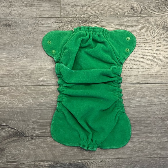 Applecheeks 🍎 Cloth Diaper - Picture 2 of 3